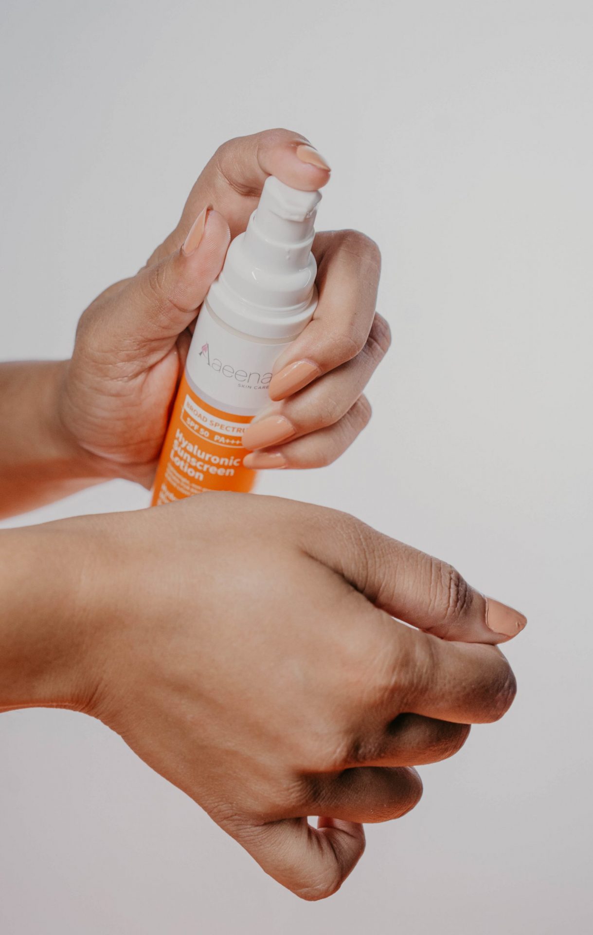 Hyaluronic Sunscreen Lotion - Image 3