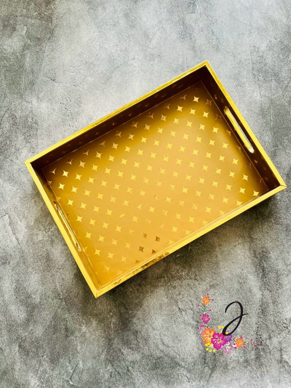Hamper tray