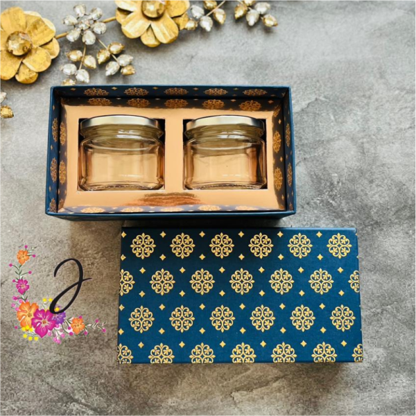 Jar box with festive foiling print. - Image 3